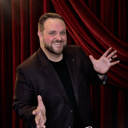 Cody Byrns – TEDx Speaker | Comedy Magician | Expert Juggler