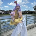 Leah Holmes (Stilt Walker)