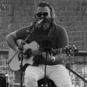 León King | Acoustic Singer-Songwriter