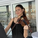 Live Music by Luna Spasojevic