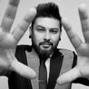 Magician Luis Carreon