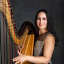 Mitten Harpist