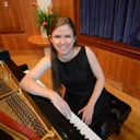 Oksana Germain, Piano