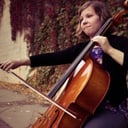 Professional Cellist, Stephanie Knapper