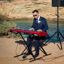 Professional Keyboard Player, Efraim