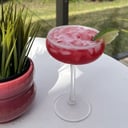 Queen Bar