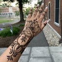 Swirls By Salaam Henna