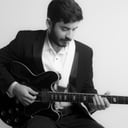 The Guitourist