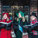 Very Merry Dickens Carolers &amp; Christmas Present Carolers