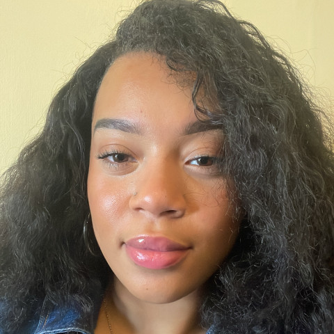 Hire Alexus - Karaoke Singer in Akron, OH | GigSalad