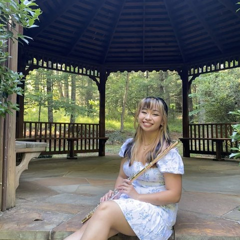Hire Rachel Reyes | flute - Flute Player in Snohomish, WA | GigSalad
