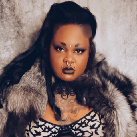 Hire Ravae Chainsaw - Burlesque Entertainment in Columbus, OH | GigSalad