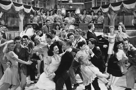 5 Ways to Celebrate Sadie Hawkins Day (For Grown-Ups!)