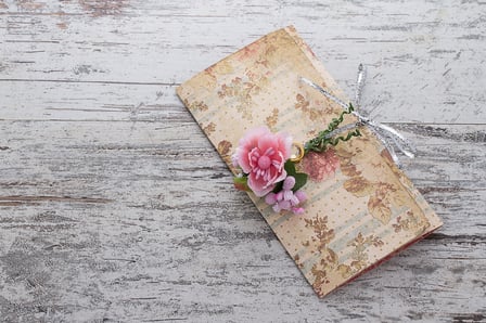 How to Choose Affordable Wedding Invitations