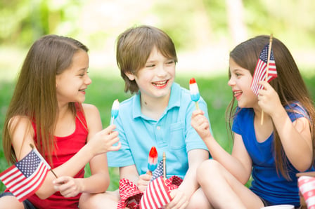 10+ Simple Memorial Day Activities for Kids