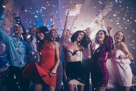 30 Prom Entertainment Ideas for an Extraordinary Evening