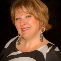 Small thumbnail image for reviewer Lisa R.