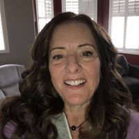 Small thumbnail image for reviewer Debi T.
