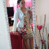 Small thumbnail image for reviewer Gloria P.